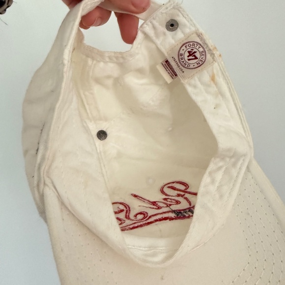 Red Sox Boston White and Red Baseball Cap OS - Picture 6 of 7